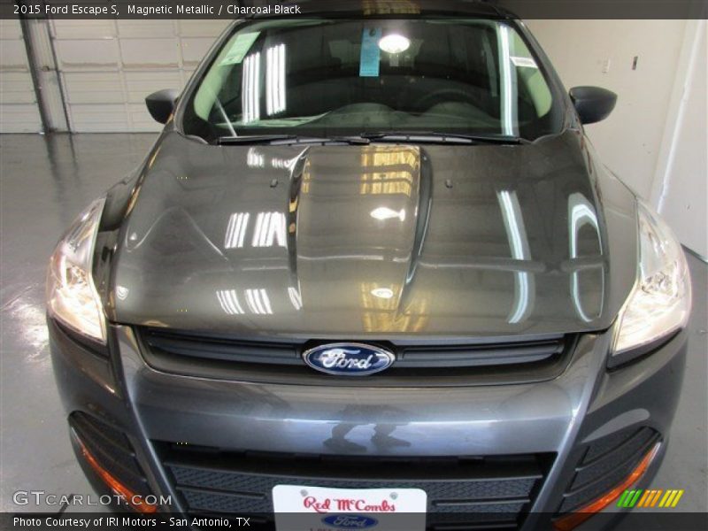 Magnetic Metallic / Charcoal Black 2015 Ford Escape S