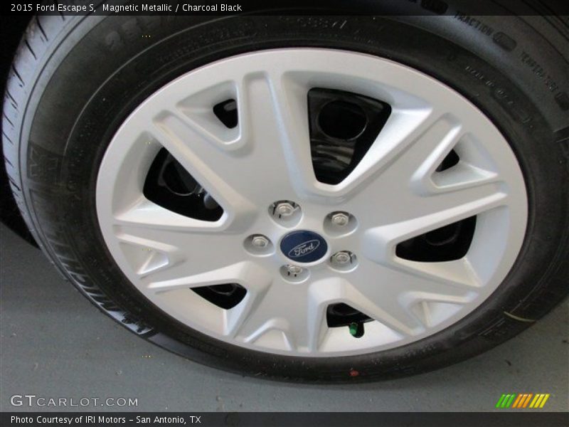 Magnetic Metallic / Charcoal Black 2015 Ford Escape S