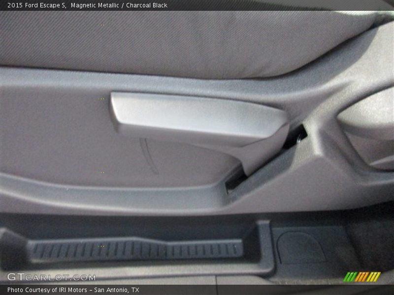 Magnetic Metallic / Charcoal Black 2015 Ford Escape S