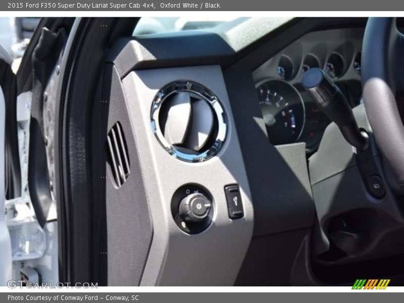 Oxford White / Black 2015 Ford F350 Super Duty Lariat Super Cab 4x4