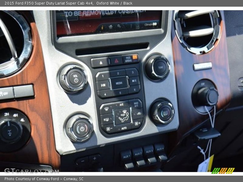 Oxford White / Black 2015 Ford F350 Super Duty Lariat Super Cab 4x4