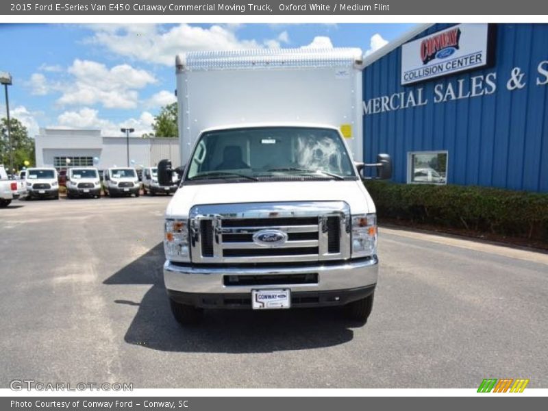 Oxford White / Medium Flint 2015 Ford E-Series Van E450 Cutaway Commercial Moving Truck