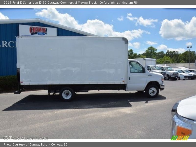 Oxford White / Medium Flint 2015 Ford E-Series Van E450 Cutaway Commercial Moving Truck