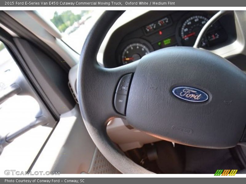 Oxford White / Medium Flint 2015 Ford E-Series Van E450 Cutaway Commercial Moving Truck