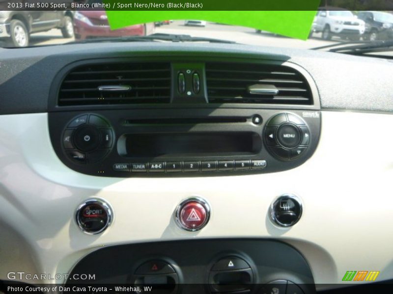 Bianco (White) / Sport Nero/Nero (Black/Black) 2013 Fiat 500 Sport