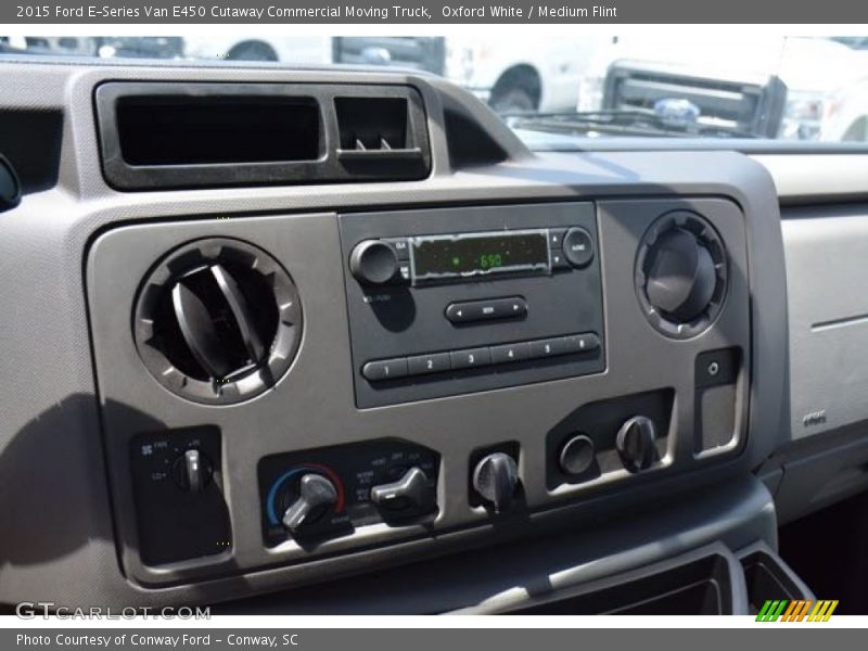 Oxford White / Medium Flint 2015 Ford E-Series Van E450 Cutaway Commercial Moving Truck
