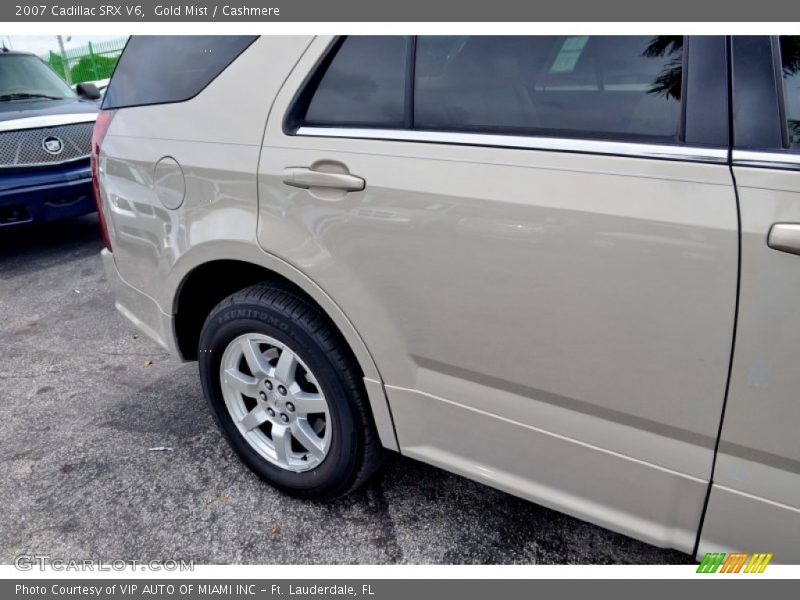 Gold Mist / Cashmere 2007 Cadillac SRX V6