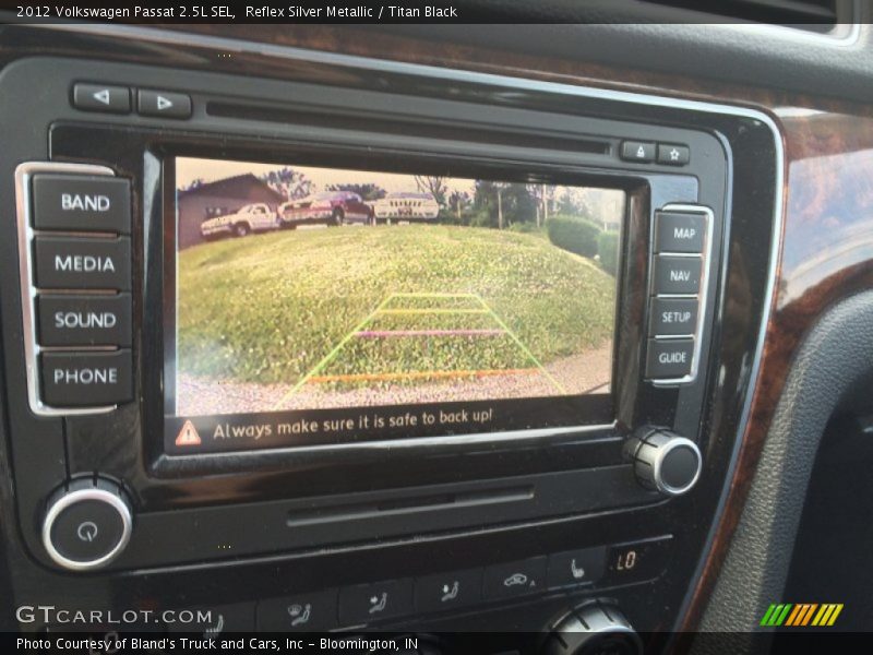 Reflex Silver Metallic / Titan Black 2012 Volkswagen Passat 2.5L SEL