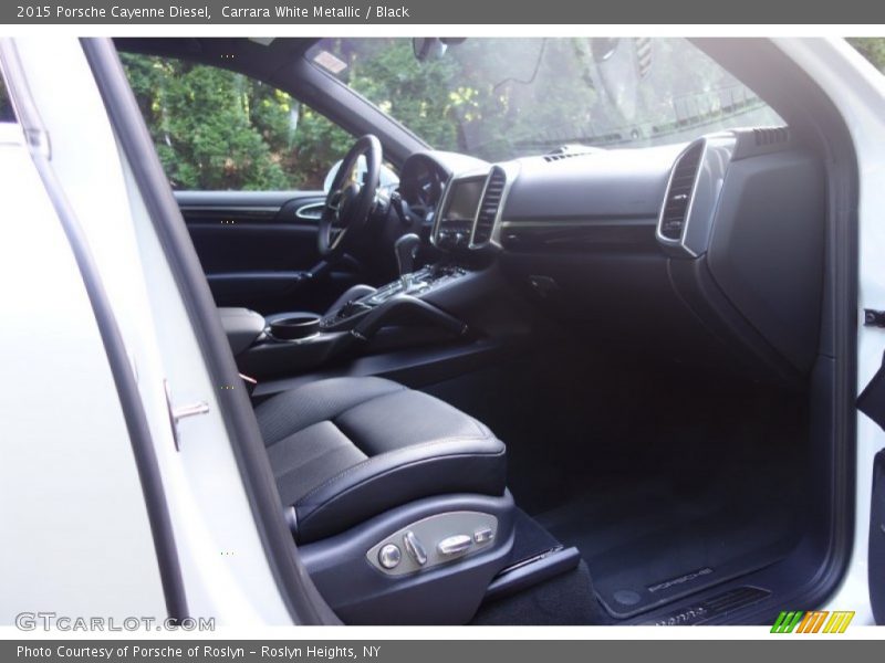 Carrara White Metallic / Black 2015 Porsche Cayenne Diesel