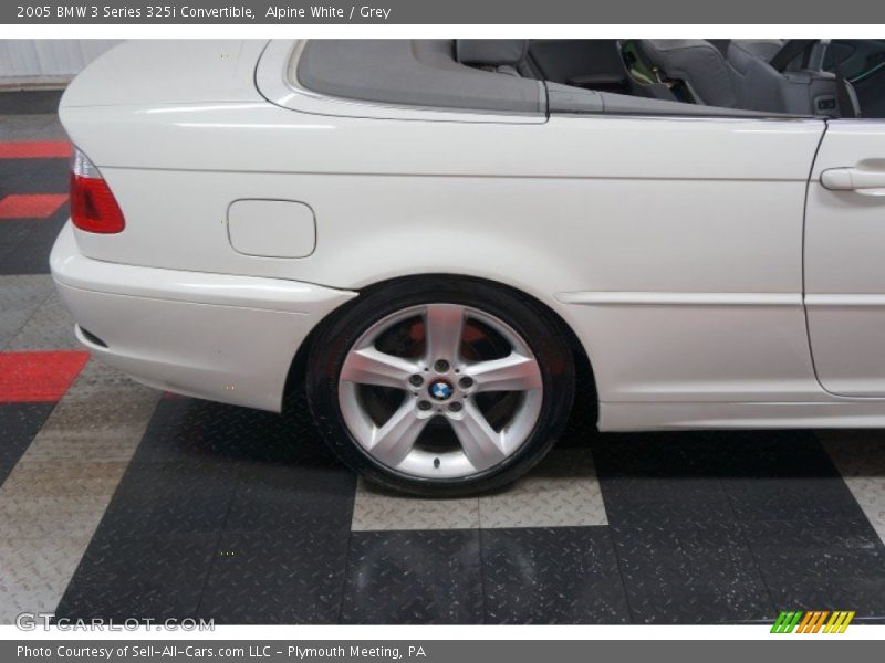 Alpine White / Grey 2005 BMW 3 Series 325i Convertible