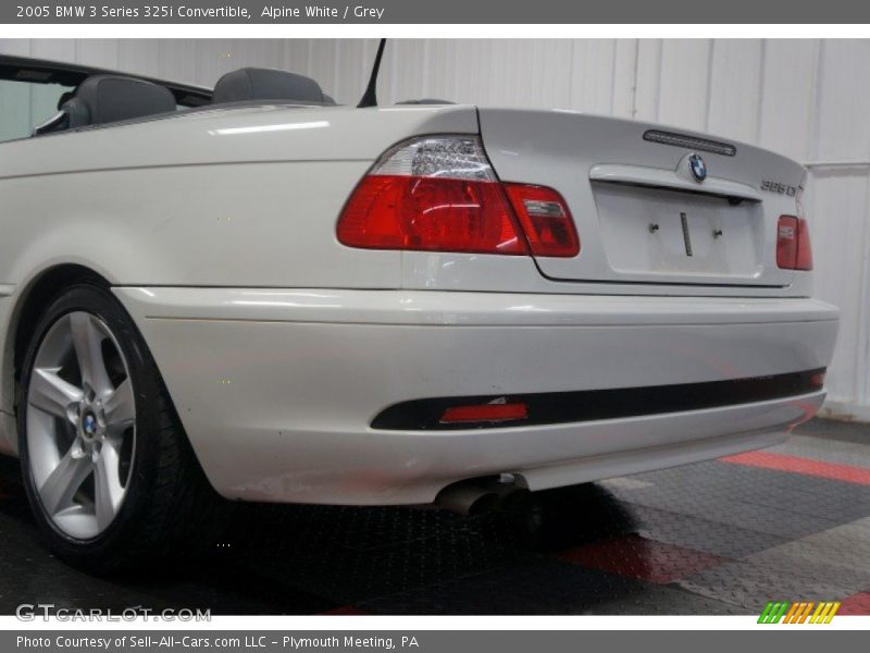 Alpine White / Grey 2005 BMW 3 Series 325i Convertible