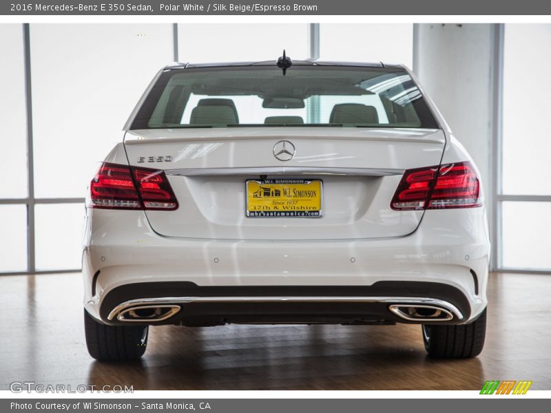 Polar White / Silk Beige/Espresso Brown 2016 Mercedes-Benz E 350 Sedan