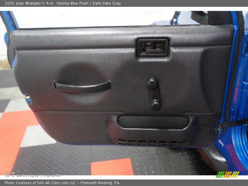 Intense Blue Pearl / Dark Slate Gray 2003 Jeep Wrangler X 4x4