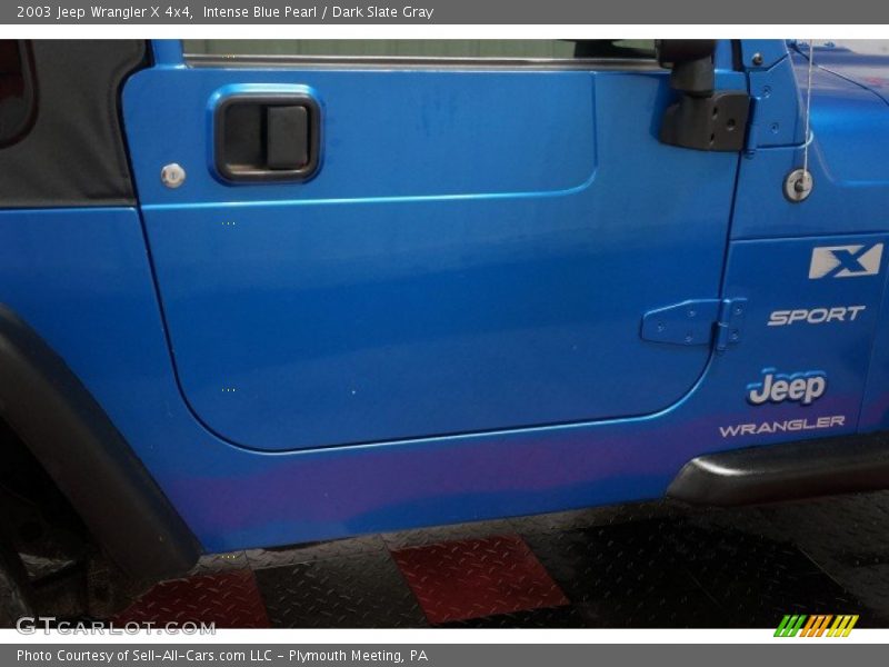 Intense Blue Pearl / Dark Slate Gray 2003 Jeep Wrangler X 4x4