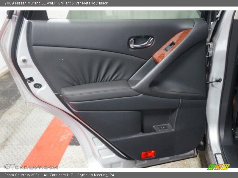 Brilliant Silver Metallic / Black 2009 Nissan Murano LE AWD