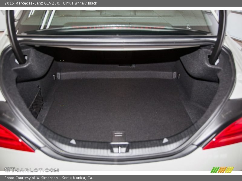 Cirrus White / Black 2015 Mercedes-Benz CLA 250