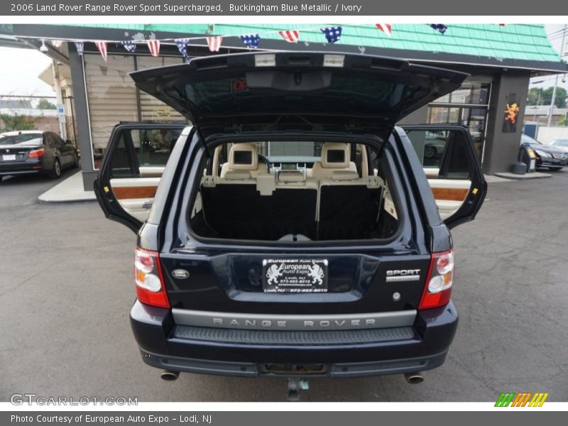 Buckingham Blue Metallic / Ivory 2006 Land Rover Range Rover Sport Supercharged