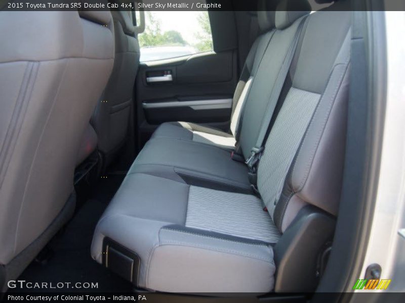 Silver Sky Metallic / Graphite 2015 Toyota Tundra SR5 Double Cab 4x4