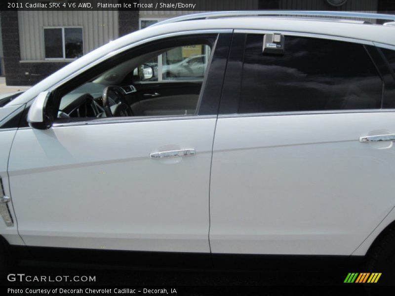 Platinum Ice Tricoat / Shale/Ebony 2011 Cadillac SRX 4 V6 AWD
