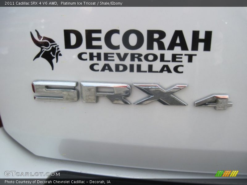 Platinum Ice Tricoat / Shale/Ebony 2011 Cadillac SRX 4 V6 AWD