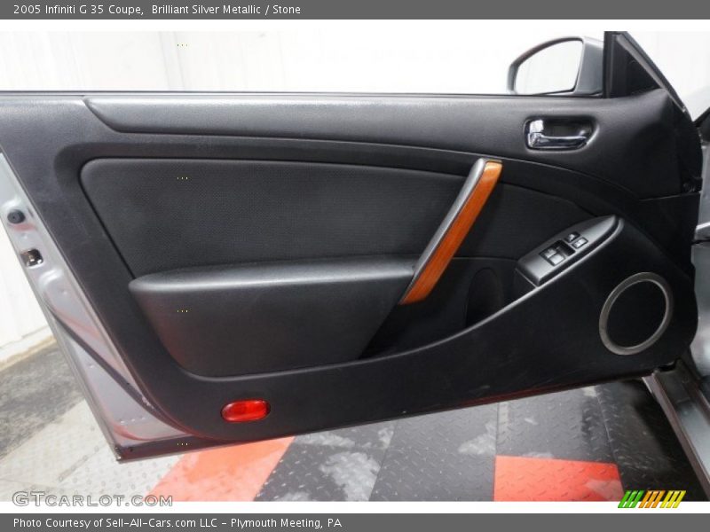 Brilliant Silver Metallic / Stone 2005 Infiniti G 35 Coupe