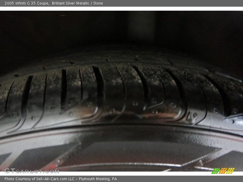 Brilliant Silver Metallic / Stone 2005 Infiniti G 35 Coupe