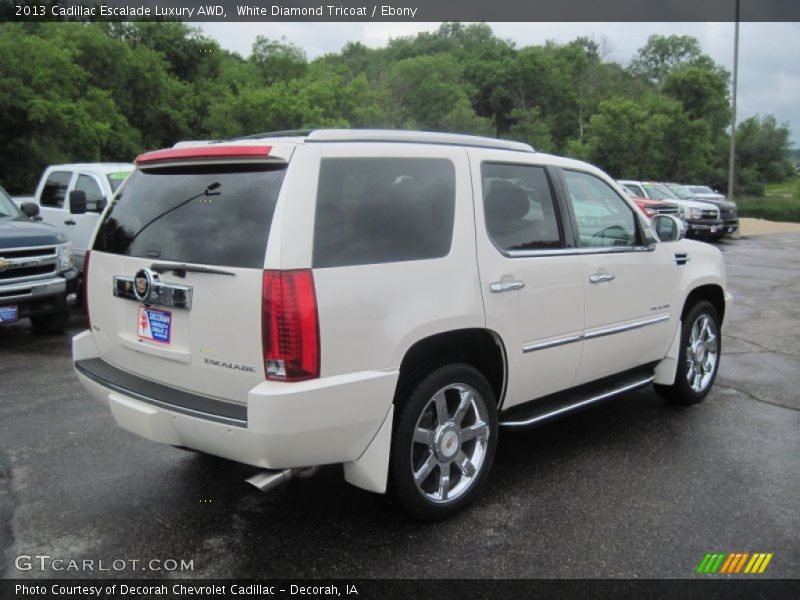 White Diamond Tricoat / Ebony 2013 Cadillac Escalade Luxury AWD