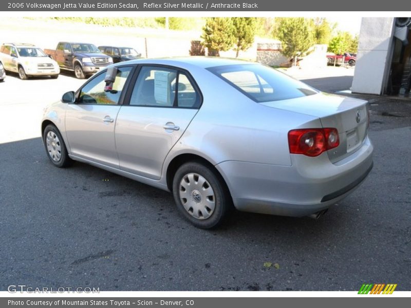 Reflex Silver Metallic / Anthracite Black 2006 Volkswagen Jetta Value Edition Sedan