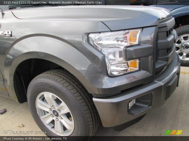 Magnetic Metallic / Medium Earth Gray 2015 Ford F150 XL SuperCrew