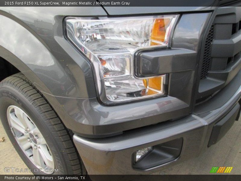 Magnetic Metallic / Medium Earth Gray 2015 Ford F150 XL SuperCrew