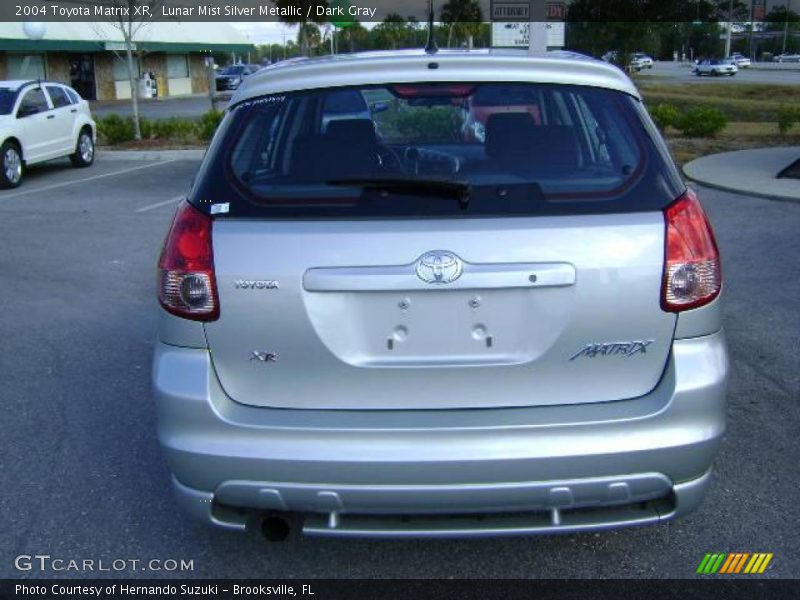 Lunar Mist Silver Metallic / Dark Gray 2004 Toyota Matrix XR