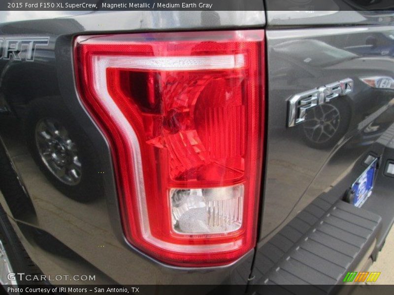 Magnetic Metallic / Medium Earth Gray 2015 Ford F150 XL SuperCrew