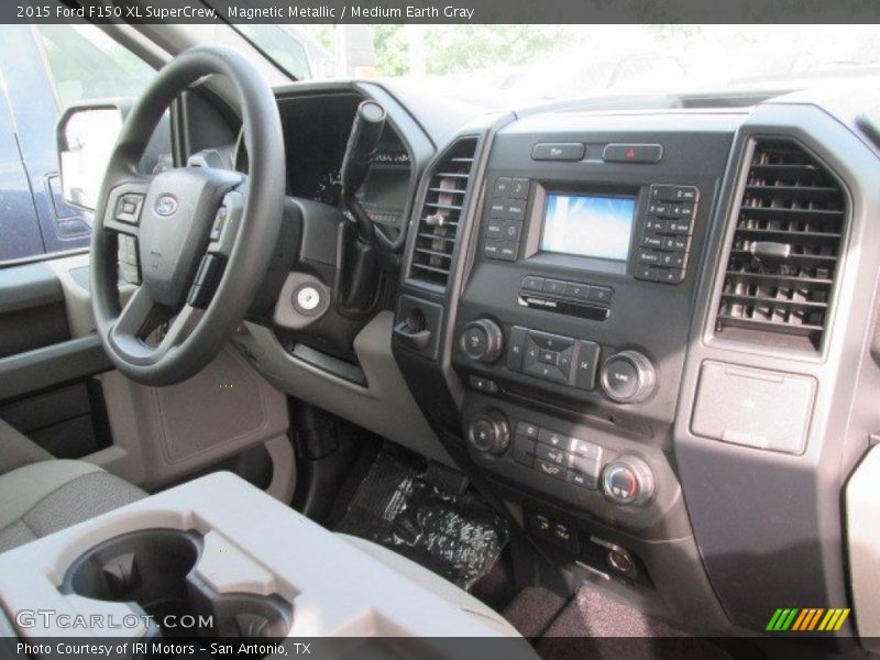 Magnetic Metallic / Medium Earth Gray 2015 Ford F150 XL SuperCrew