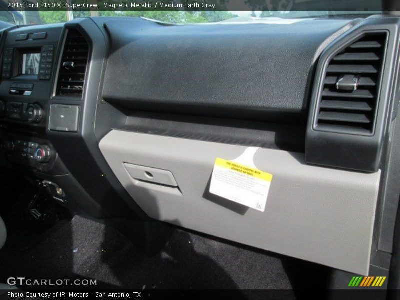 Magnetic Metallic / Medium Earth Gray 2015 Ford F150 XL SuperCrew