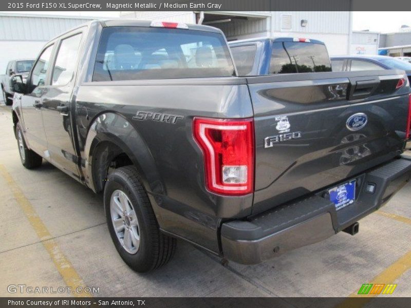 Magnetic Metallic / Medium Earth Gray 2015 Ford F150 XL SuperCrew
