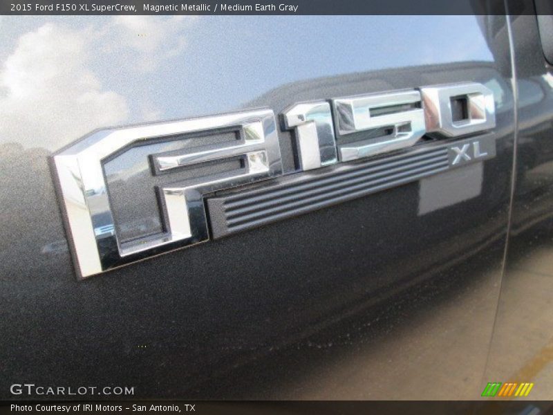 Magnetic Metallic / Medium Earth Gray 2015 Ford F150 XL SuperCrew