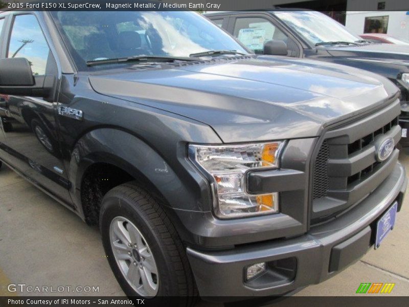 Magnetic Metallic / Medium Earth Gray 2015 Ford F150 XL SuperCrew