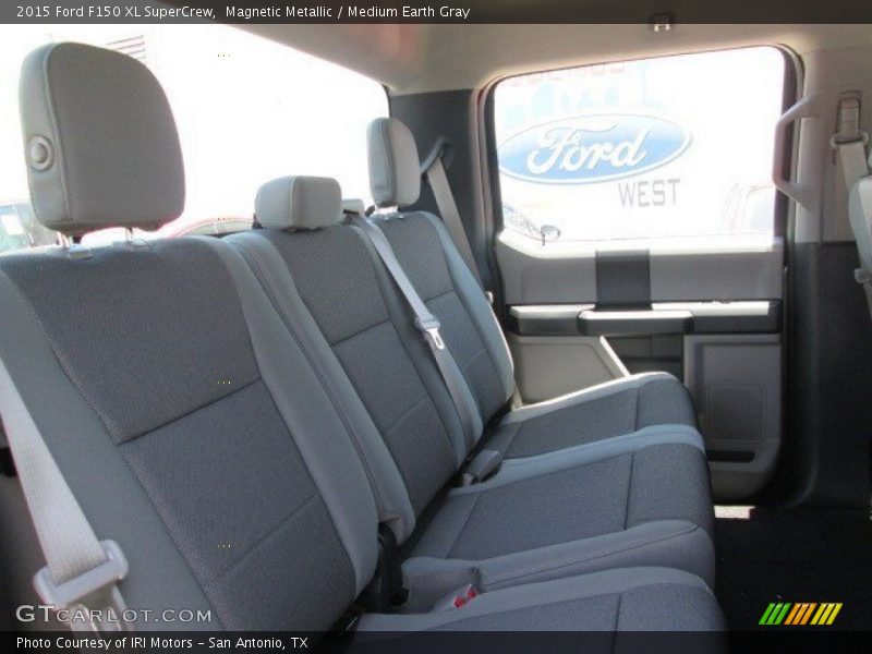 Magnetic Metallic / Medium Earth Gray 2015 Ford F150 XL SuperCrew