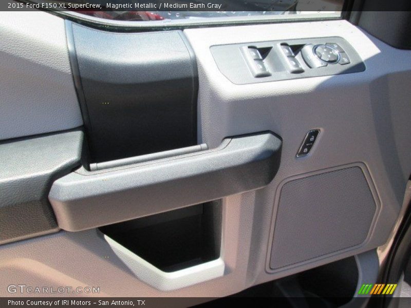 Magnetic Metallic / Medium Earth Gray 2015 Ford F150 XL SuperCrew