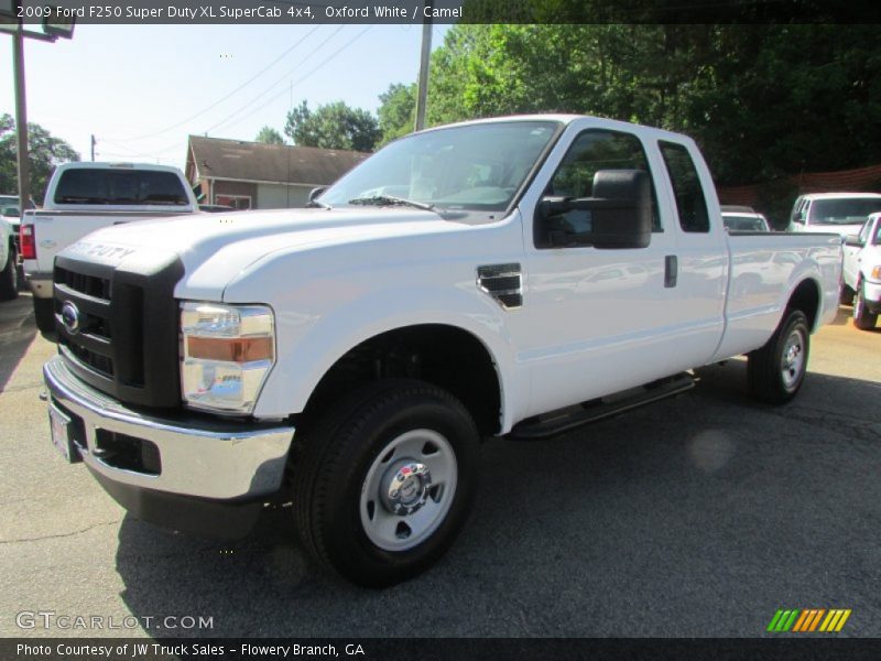 Oxford White / Camel 2009 Ford F250 Super Duty XL SuperCab 4x4