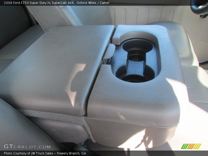 Oxford White / Camel 2009 Ford F250 Super Duty XL SuperCab 4x4