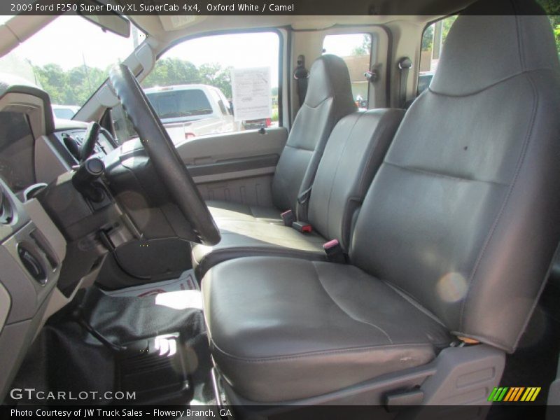 Oxford White / Camel 2009 Ford F250 Super Duty XL SuperCab 4x4