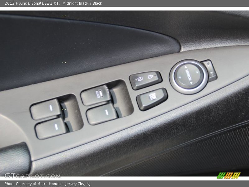 Midnight Black / Black 2013 Hyundai Sonata SE 2.0T