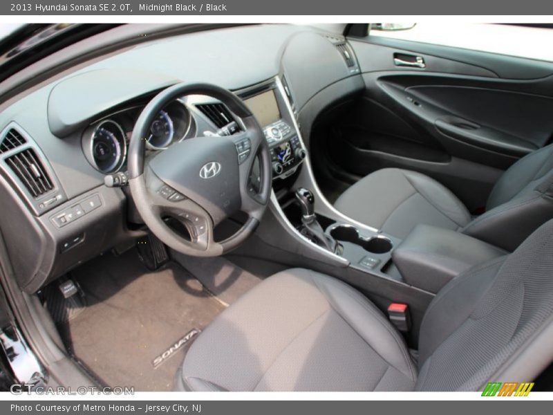 Midnight Black / Black 2013 Hyundai Sonata SE 2.0T