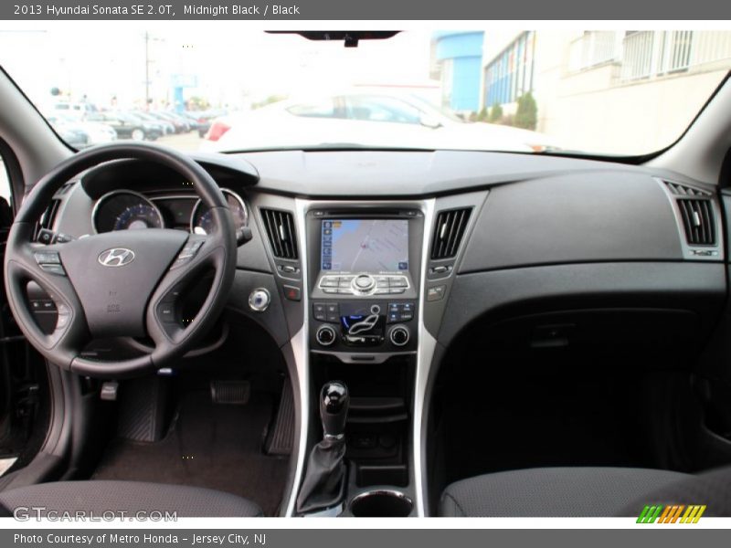 Midnight Black / Black 2013 Hyundai Sonata SE 2.0T
