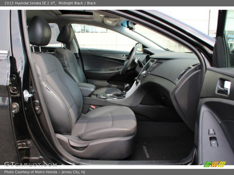 Midnight Black / Black 2013 Hyundai Sonata SE 2.0T