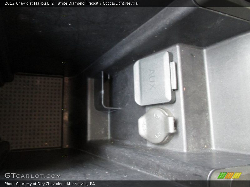 White Diamond Tricoat / Cocoa/Light Neutral 2013 Chevrolet Malibu LTZ