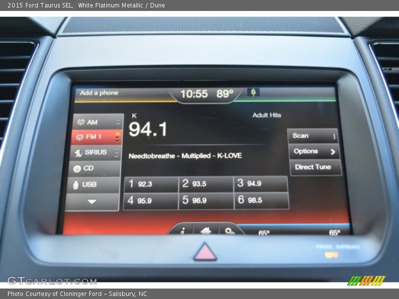 White Platinum Metallic / Dune 2015 Ford Taurus SEL