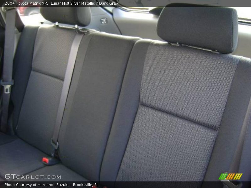 Lunar Mist Silver Metallic / Dark Gray 2004 Toyota Matrix XR