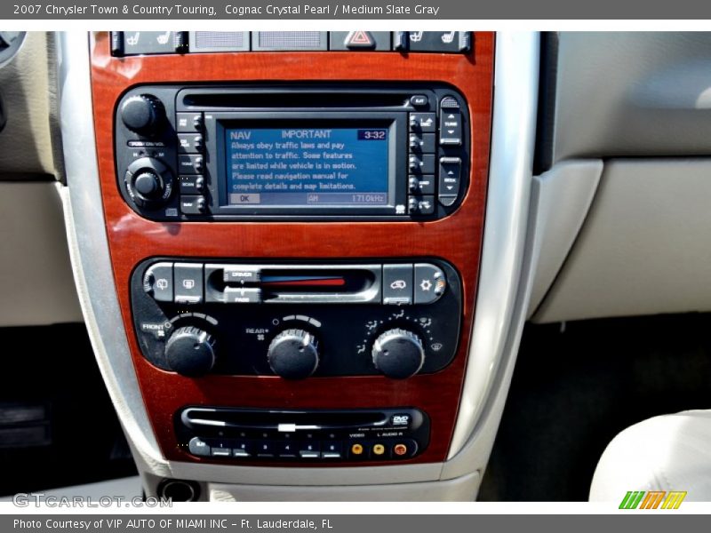 Controls of 2007 Town & Country Touring